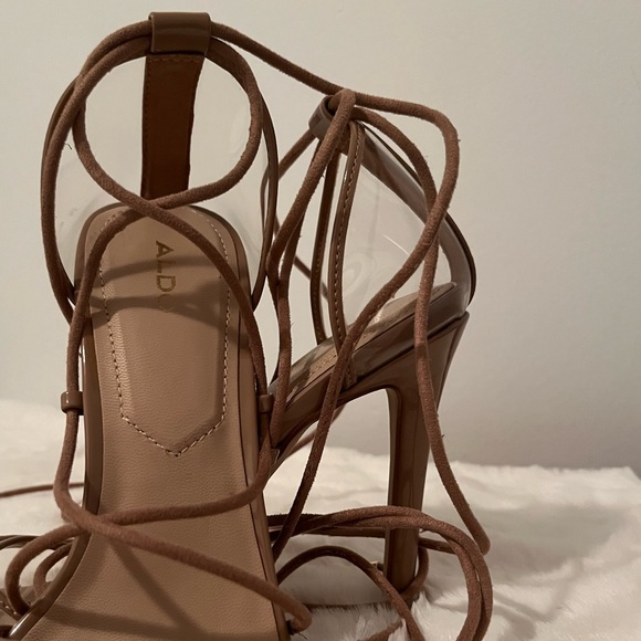 Amenabar in Bone Synthetic Patent - Picture 6 of 11